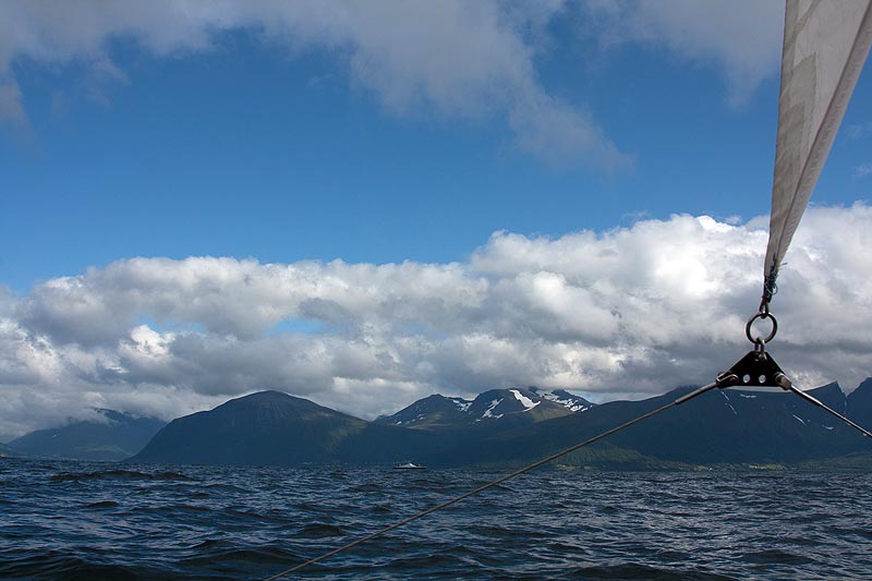 Норвежское море: Олесунн - Скодье